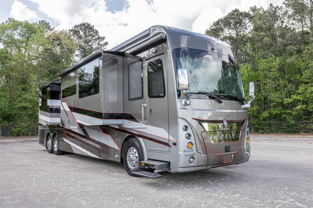 New 2027 Foretravel Realm Presidential Series  LVB with Spa available in Casselberry, Florida