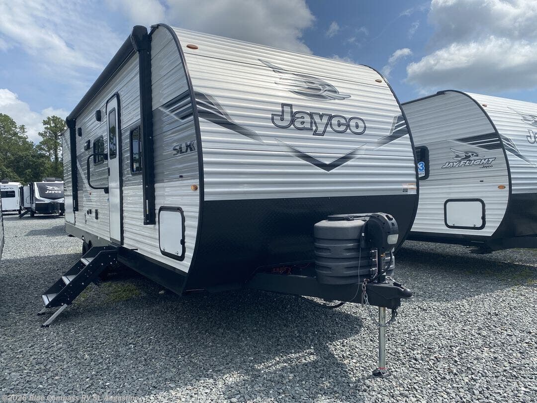 New 2025 Jayco Jay Flight SLX 261BHS available in St. Augustine, Florida