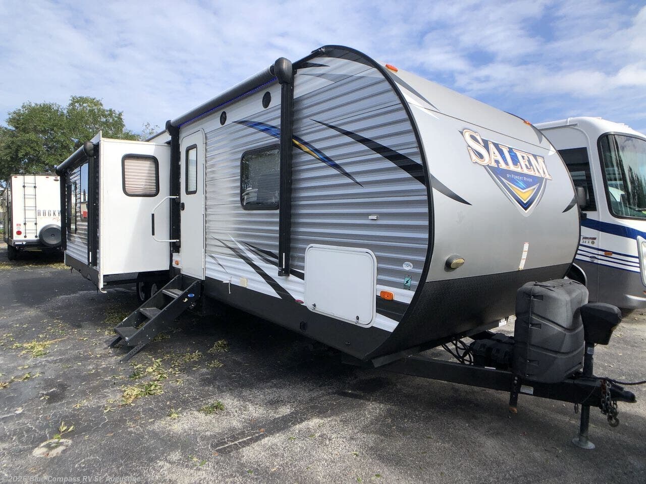 Used 2018 Forest River Salem 27REI available in St. Augustine, Florida
