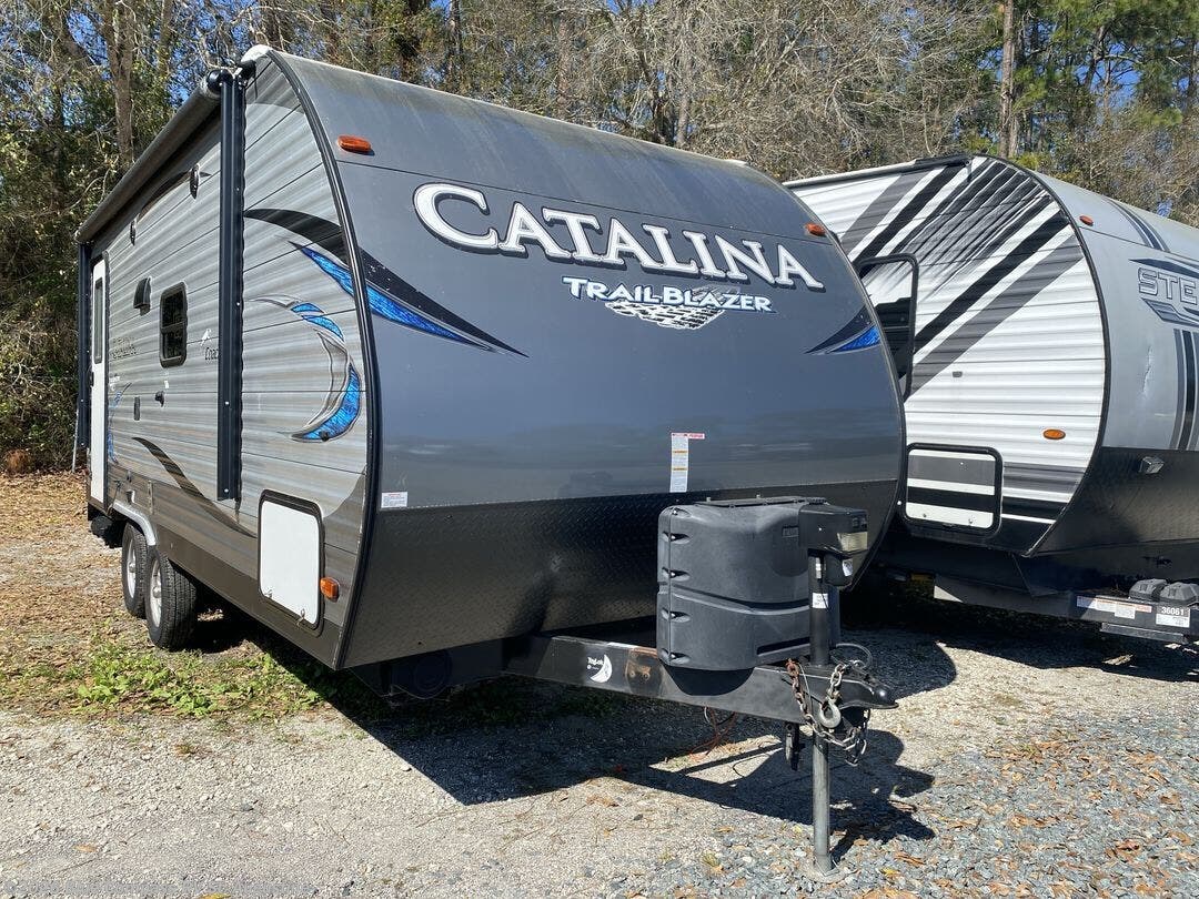 Used 2018 Coachmen Catalina Trail Blazer 19TH available in St. Augustine, Florida