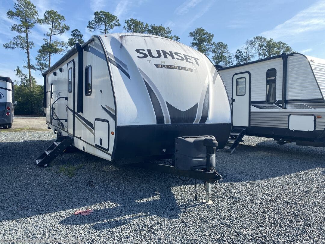 Used 2022 CrossRoads Sunset Trail SS253RB available in St. Augustine, Florida