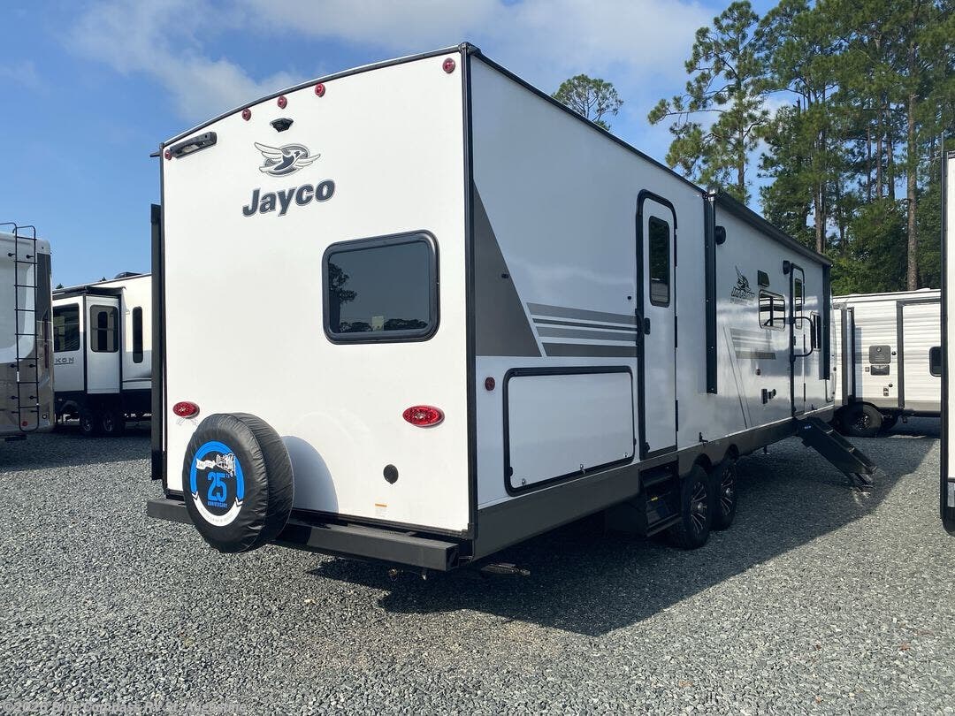 New 2027 Jayco Jay Flight 321BDS available in St. Augustine, Florida