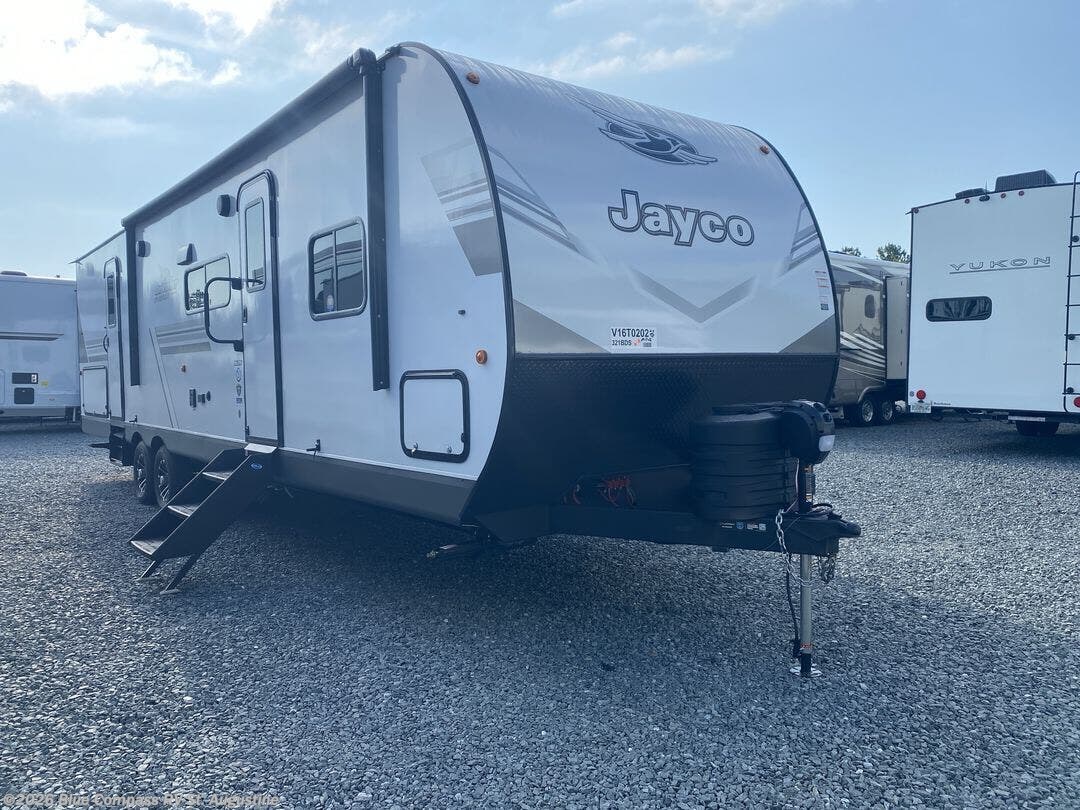 New 2027 Jayco Jay Flight 321BDS available in St. Augustine, Florida