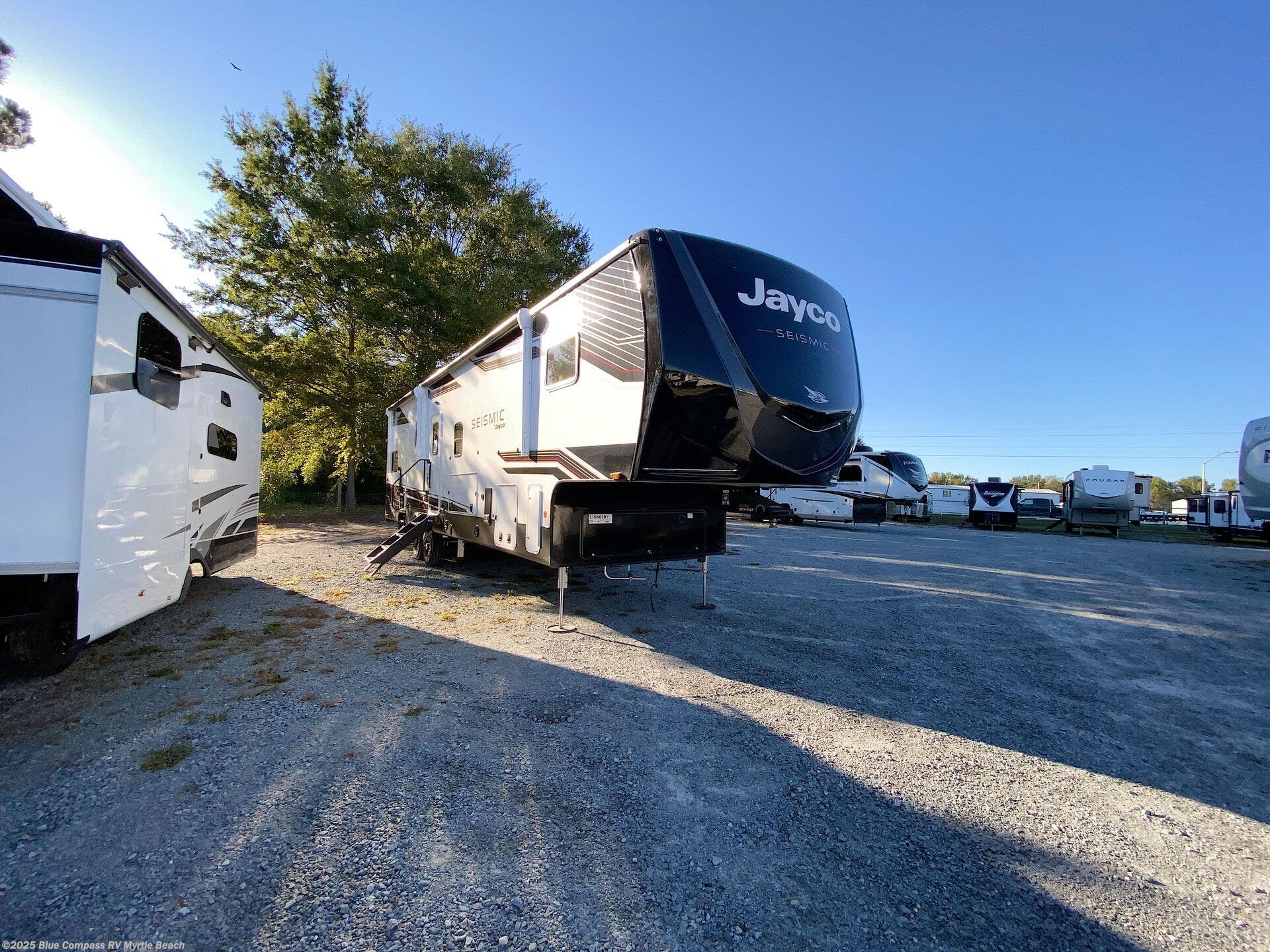 New 2026 Jayco Seismic 359 available in Myrtle Beach, South Carolina