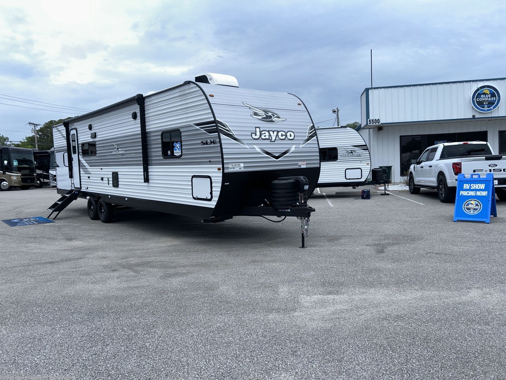New 2026 Jayco Jay Flight SLX 295TBS available in Myrtle Beach, South Carolina