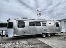 New 2025 Airstream Flying Cloud 30FBT BUNK available in Dover, Florida