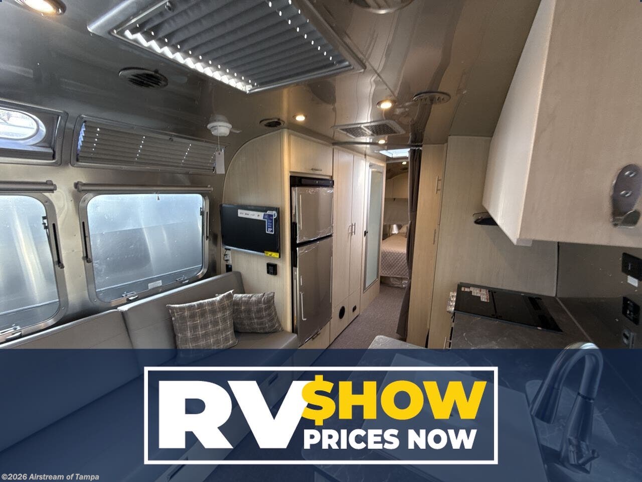 New 2025 Airstream Flying Cloud 27FB Queen available in Dover, Florida