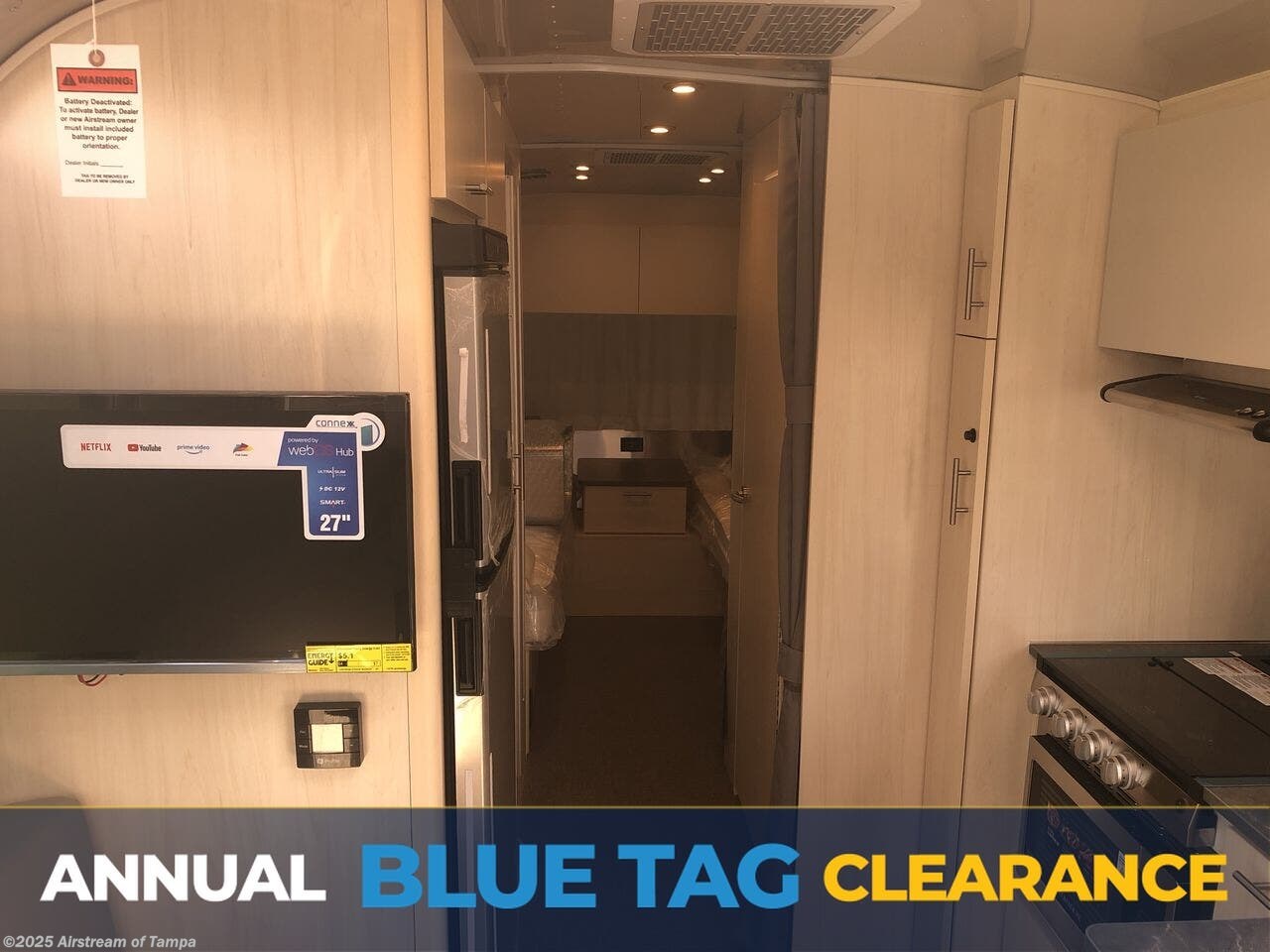 New 2026 Airstream Flying Cloud 25FB Twin available in Dover, Florida