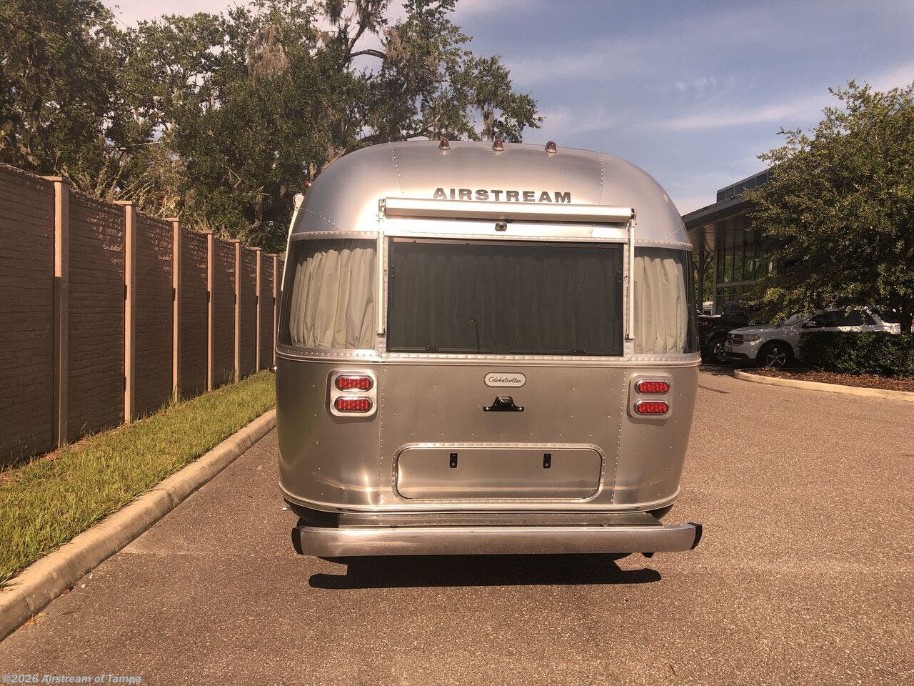 New 2026 Airstream Globetrotter 25FB Queen available in Dover, Florida