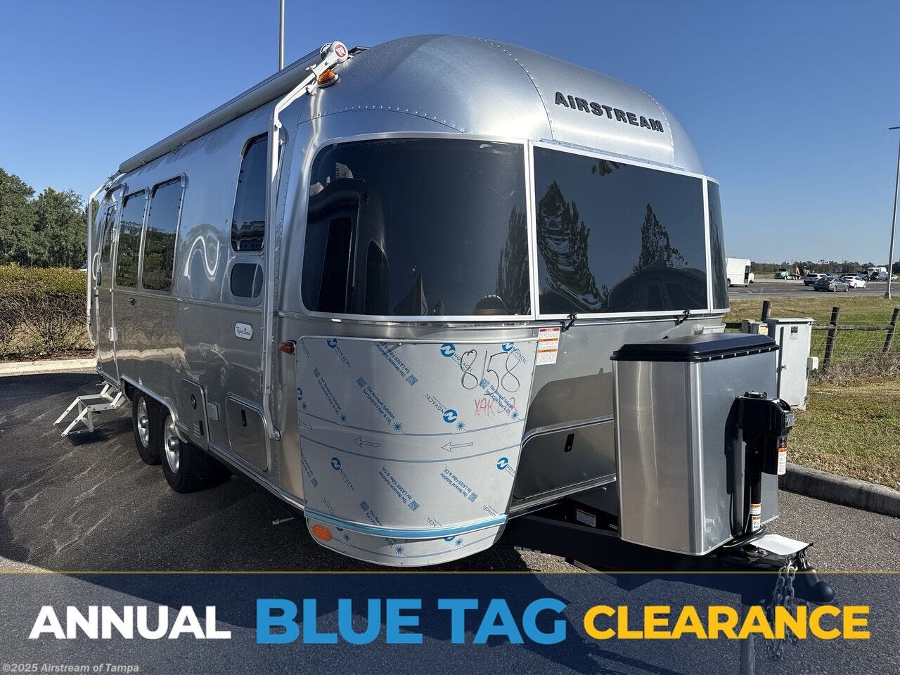 New 2026 Airstream Flying Cloud 23FB Twin available in Dover, Florida