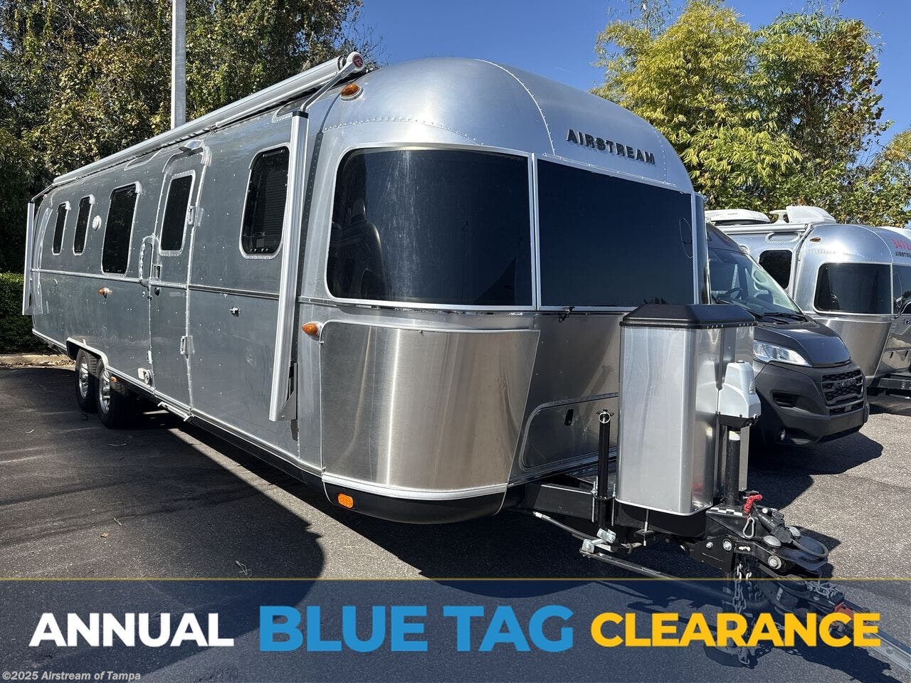 Used 2018 Airstream Classic 33FBQ available in Dover, Florida