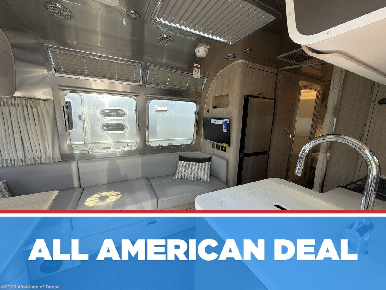New 2026 Airstream Globetrotter 25FB available in Dover, Florida