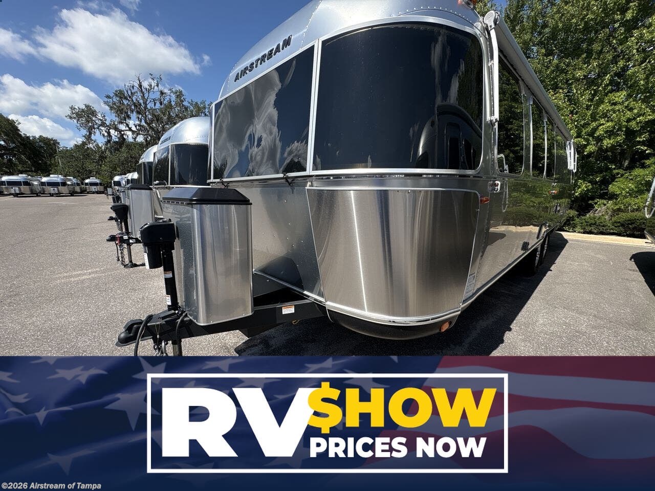 Used 2022 Airstream Classic 30RBT available in Dover, Florida