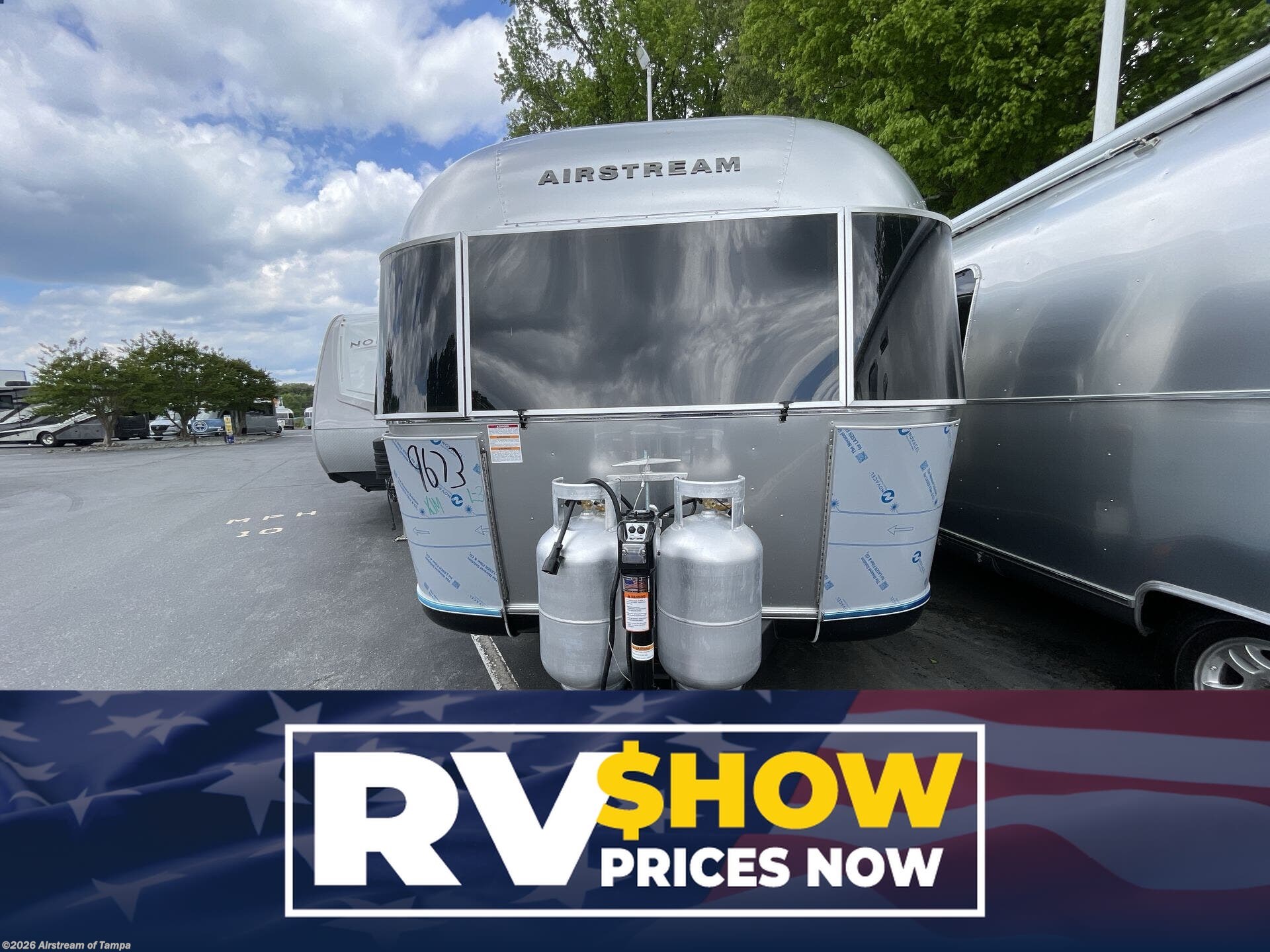 New 2026  Airstream Classic 28RB Twin by Airstream from Airstream of Tampa in Dover, FL