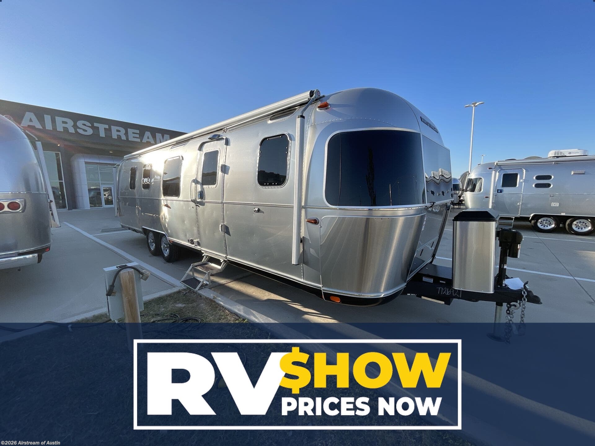 New 2026 Airstream Classic 33FB available in Buda, Texas