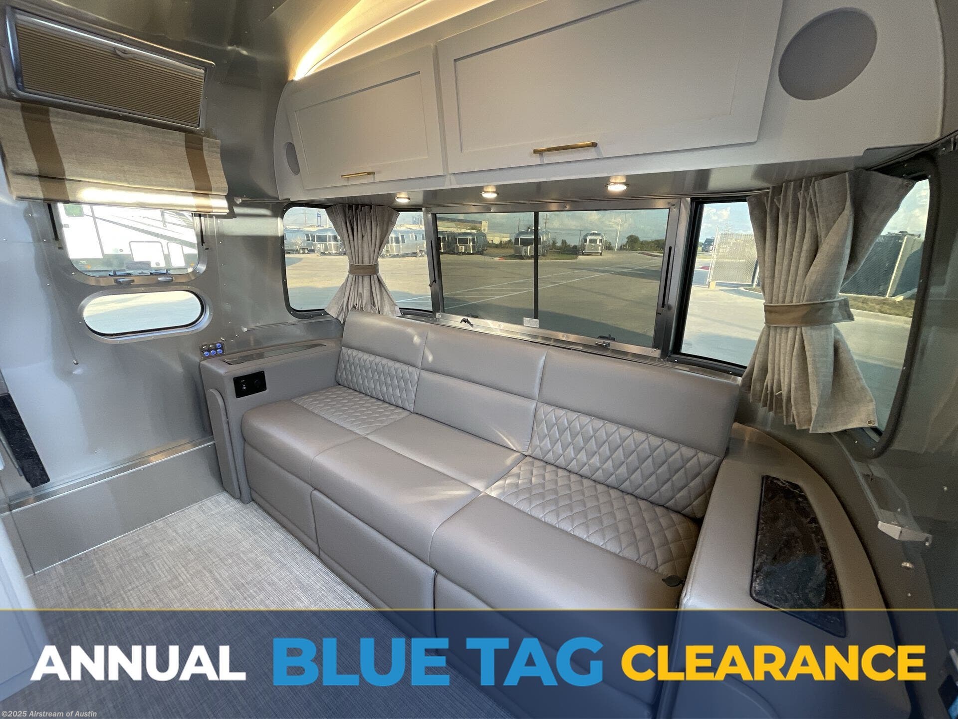 New 2026 Airstream Classic 28RB available in Buda, Texas
