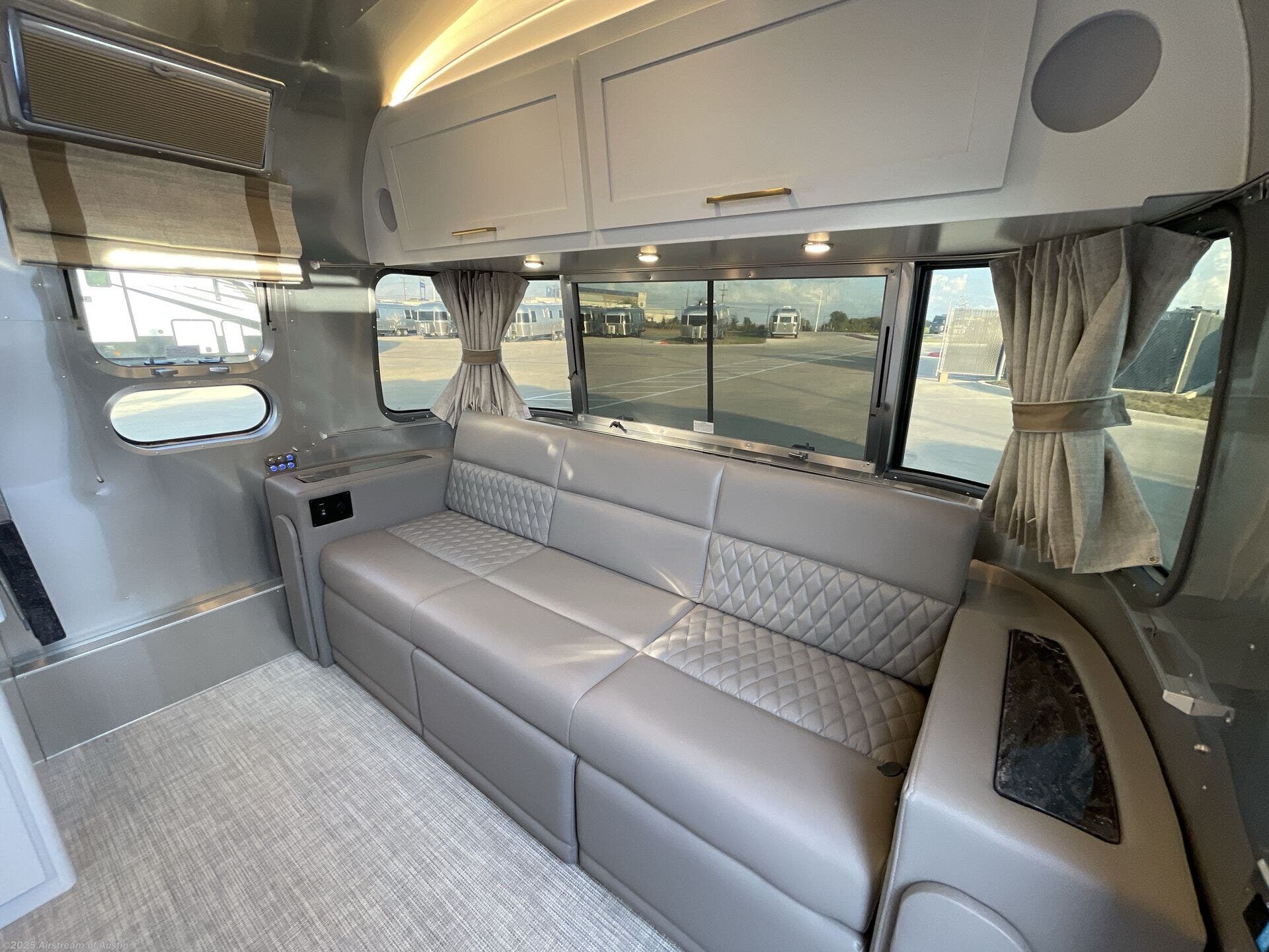 New 2026 Airstream Classic 28RB available in Buda, Texas