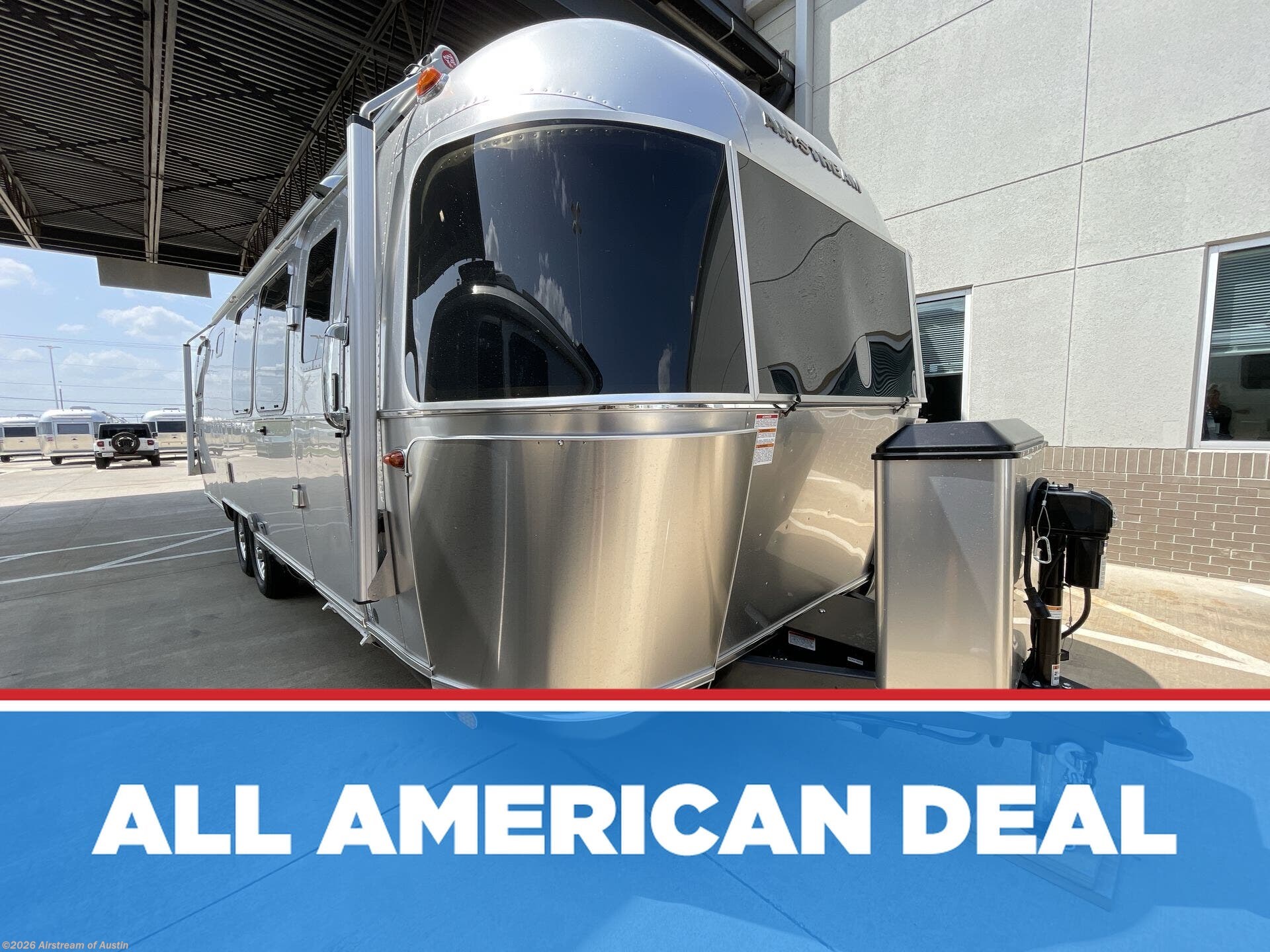New 2026 Airstream Classic 28RB available in Buda, Texas