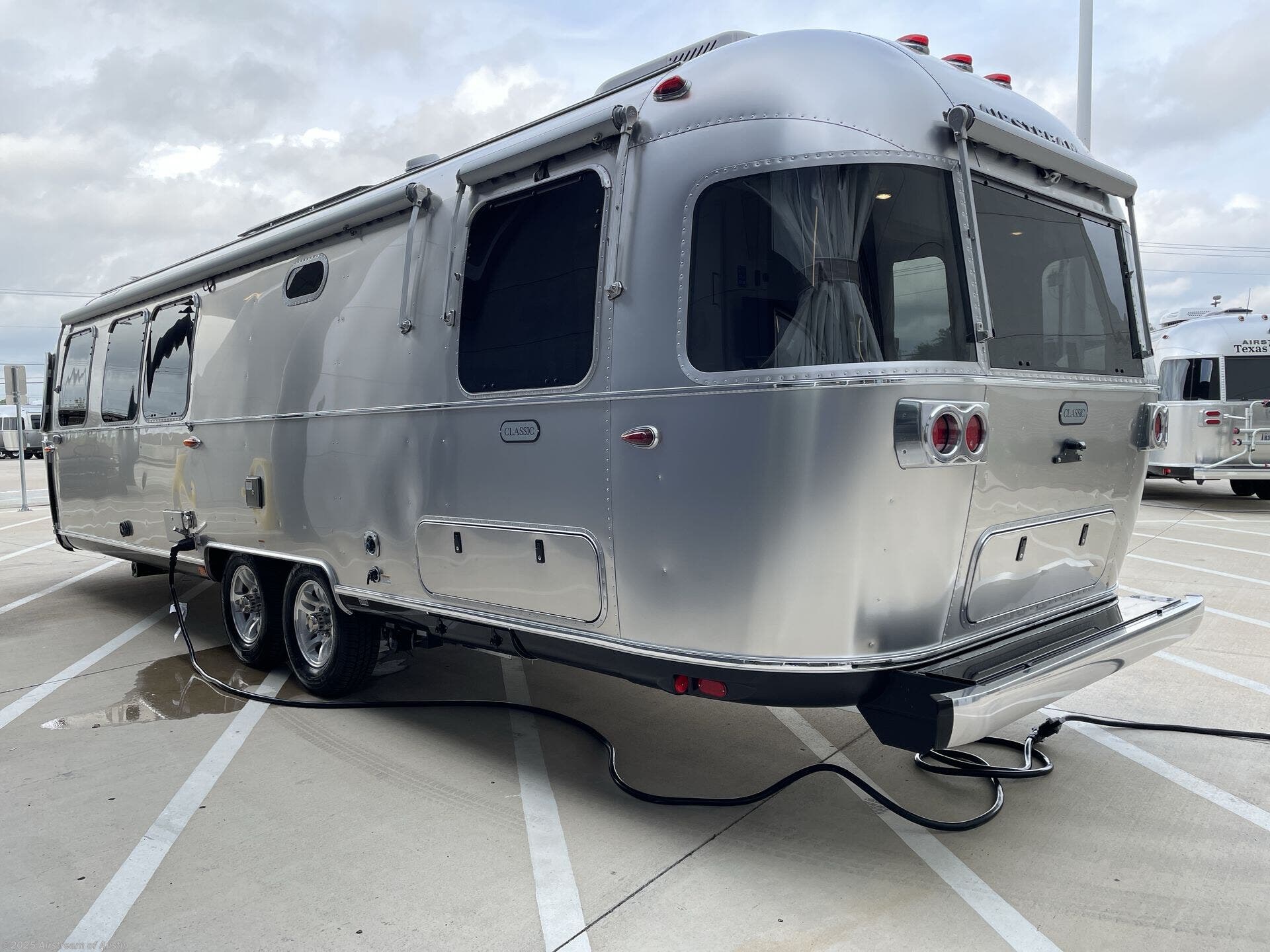 New 2026 Airstream Classic 30RB Twin available in Buda, Texas