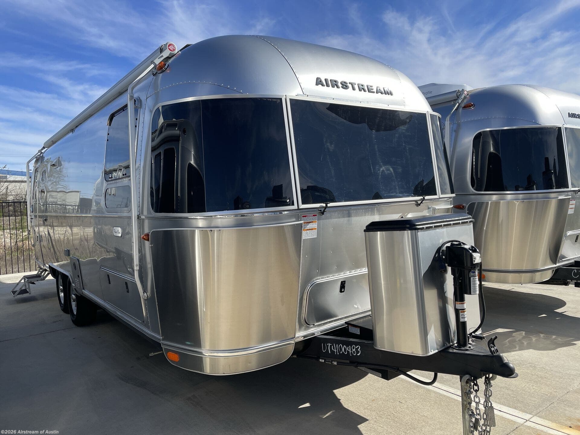 Used 2024 Airstream Flying Cloud 27FB Twin available in Buda, Texas
