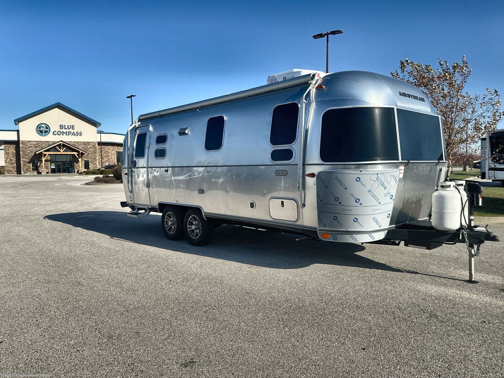 New 2026 Airstream Trade Wind 25FB available in Buda, Texas