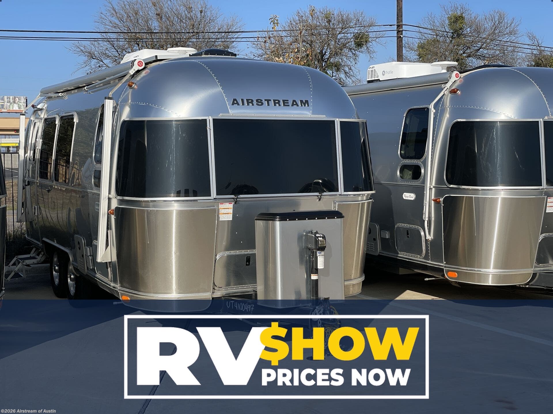 Used 2021 Airstream Globetrotter 23FB Twin available in Buda, Texas