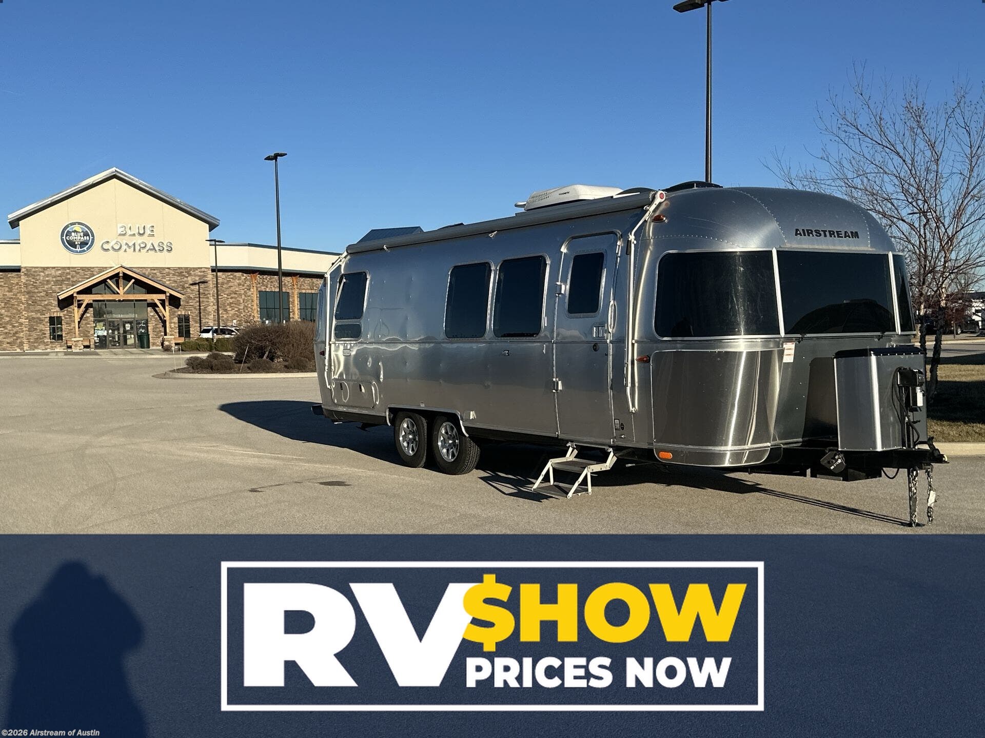 Used 2021 Airstream Flying Cloud 28RB available in Buda, Texas