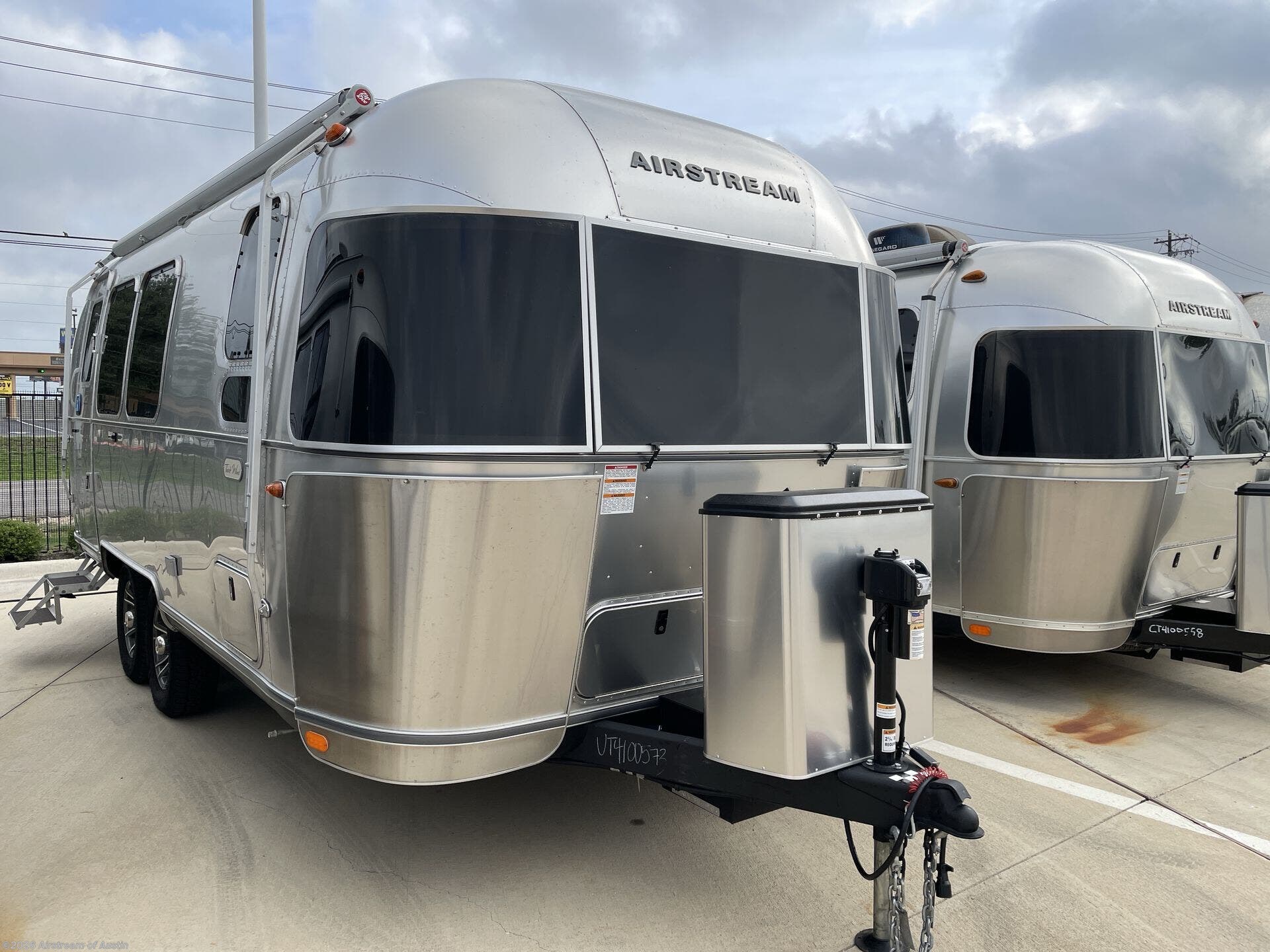New 2026 Airstream Trade Wind 23FB Twin available in Buda, Texas