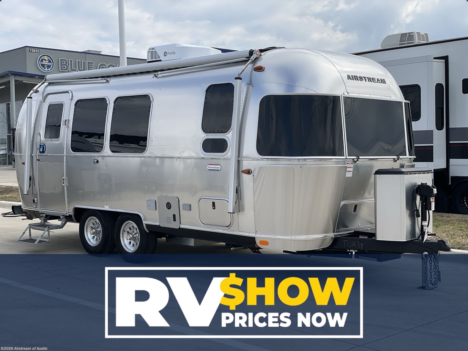 New 2026 Airstream International 23FB Twin available in Buda, Texas