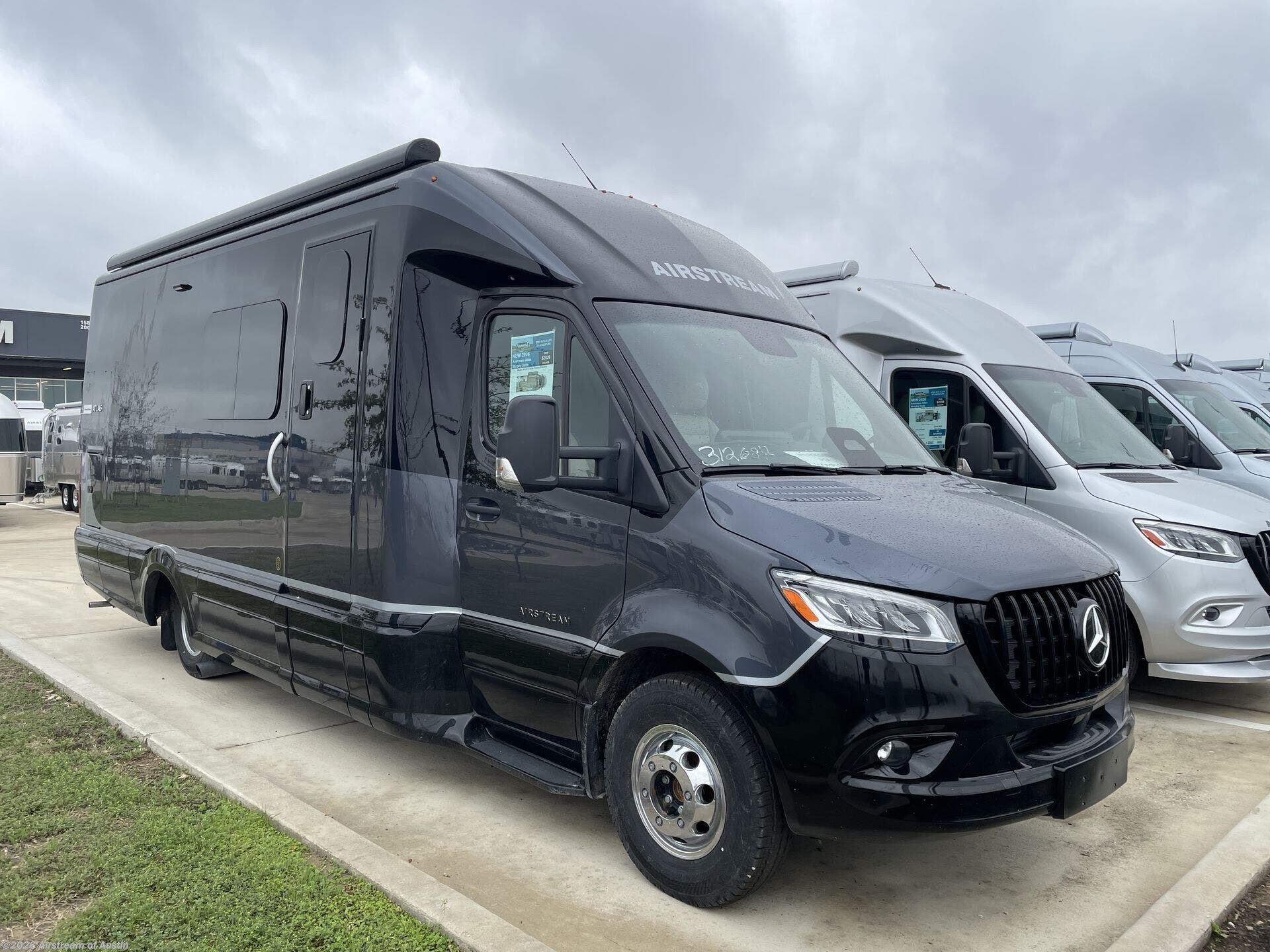 New 2026 Airstream Atlas 25MS Murphy Suite available in Buda, Texas