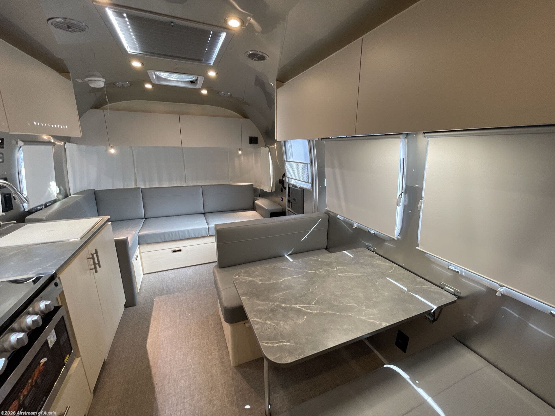 New 2026 Airstream Flying Cloud 28RB Twin available in Buda, Texas