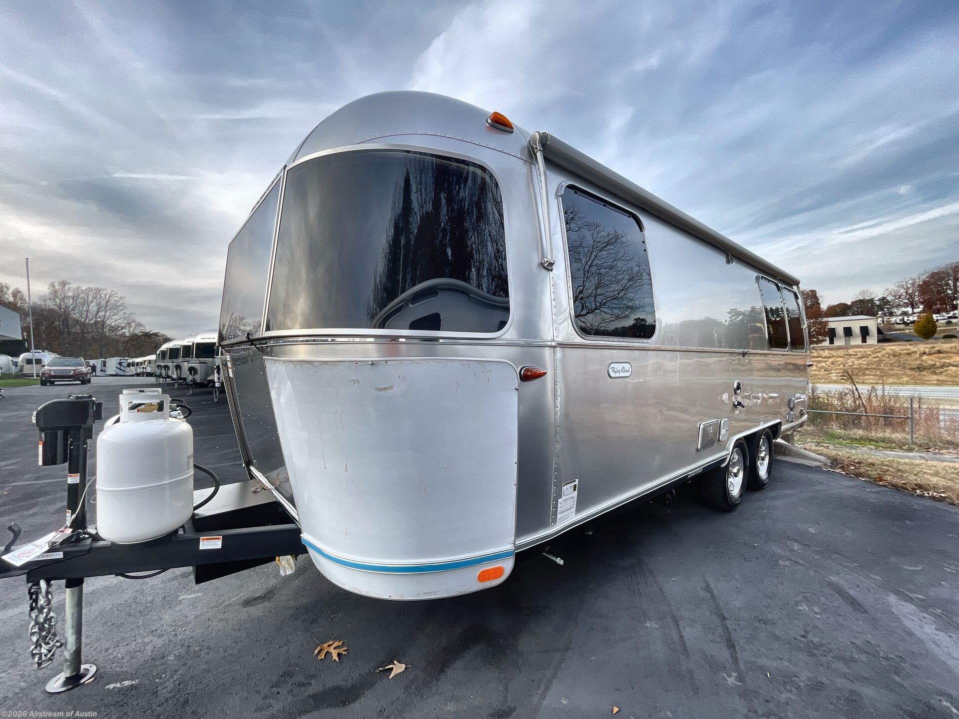 New 2027 Airstream Flying Cloud 25FBQ available in Buda, Texas