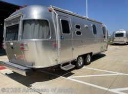 New 2027 Airstream Flying Cloud 25FBQ available in Buda, Texas