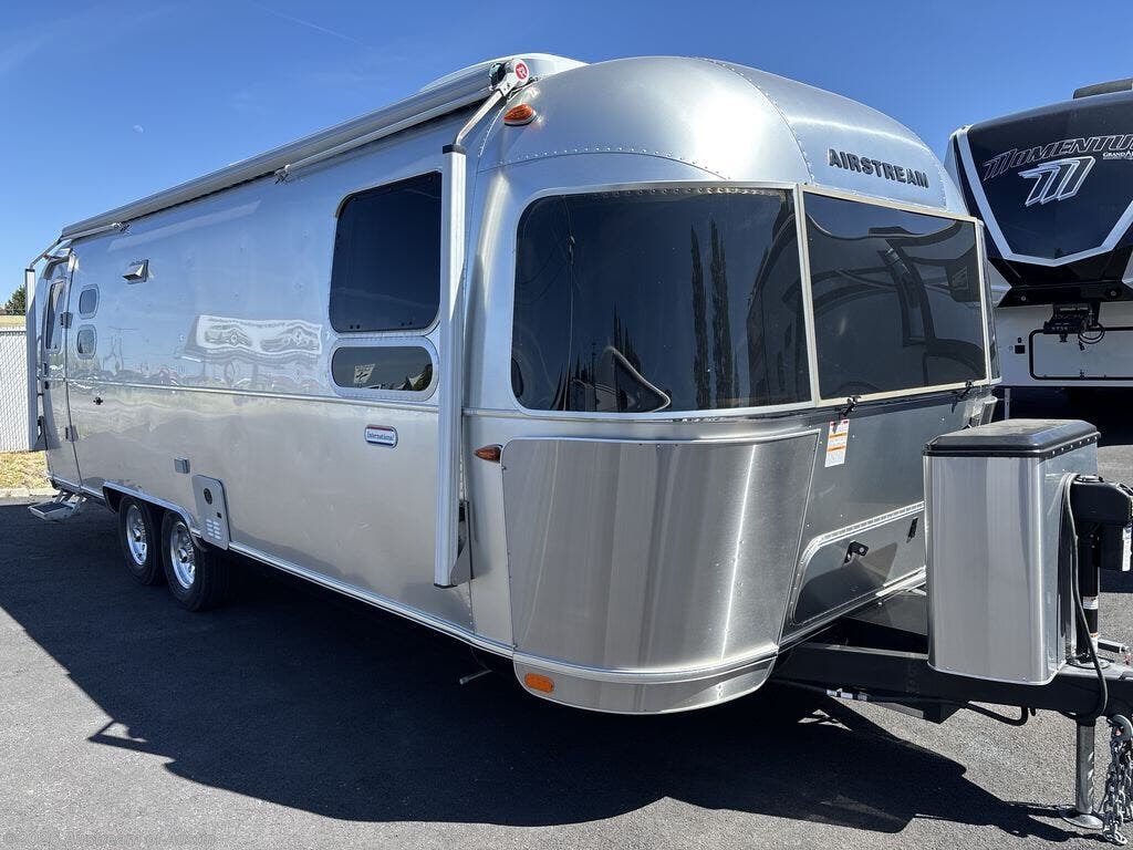 Used 2023 Airstream International 27FB available in Buda, Texas