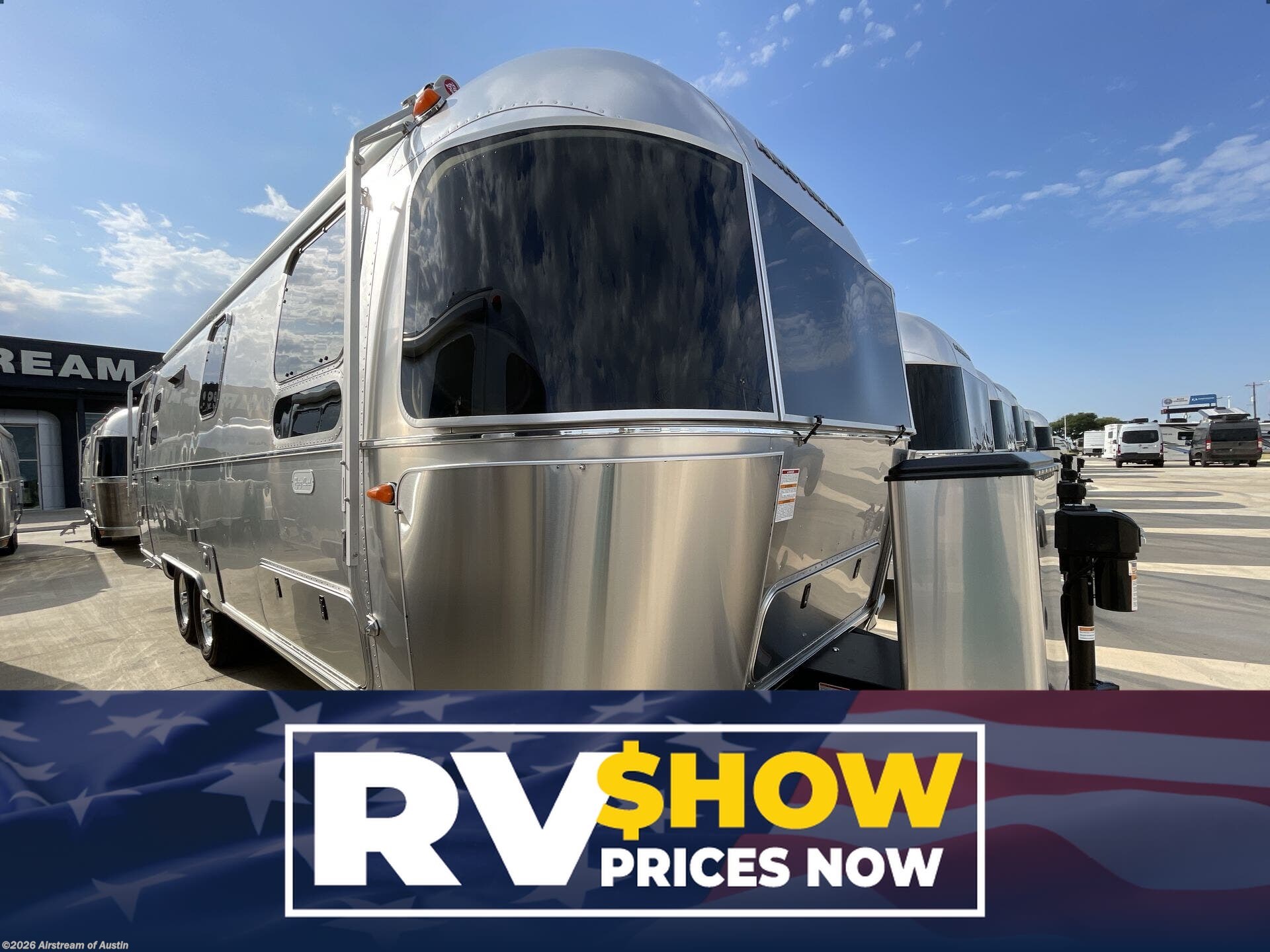 New 2027 Airstream Flying Cloud 27FB Twin available in Buda, Texas