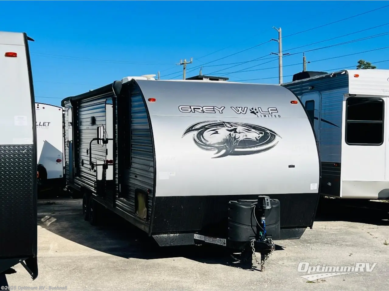 Used 2022 Forest River Cherokee Grey Wolf 26DBH available in Bushnell, Florida