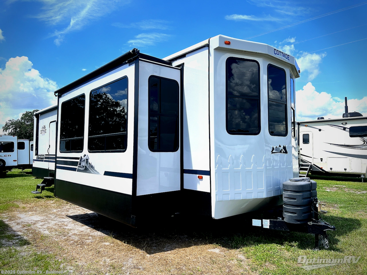 Used 2024 Forest River Cedar Creek Cottage 40CFK2 available in Bushnell, Florida