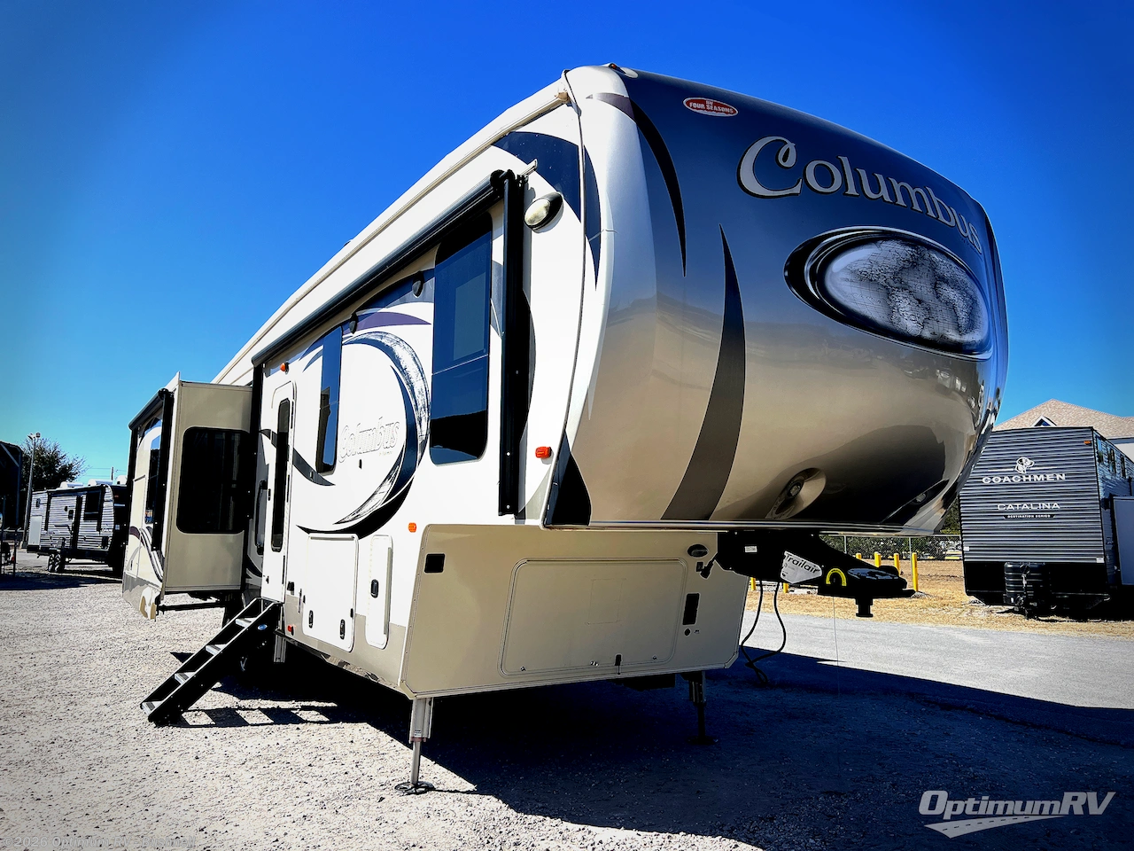 Used 2018 Palomino Columbus F366RL available in Bushnell, Florida