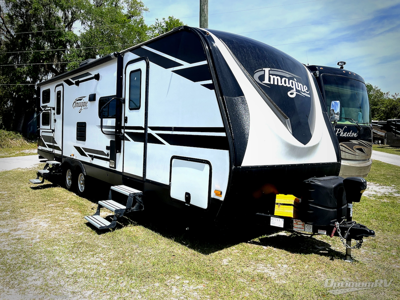 Used 2020 Grand Design Imagine 2800BH available in Bushnell, Florida