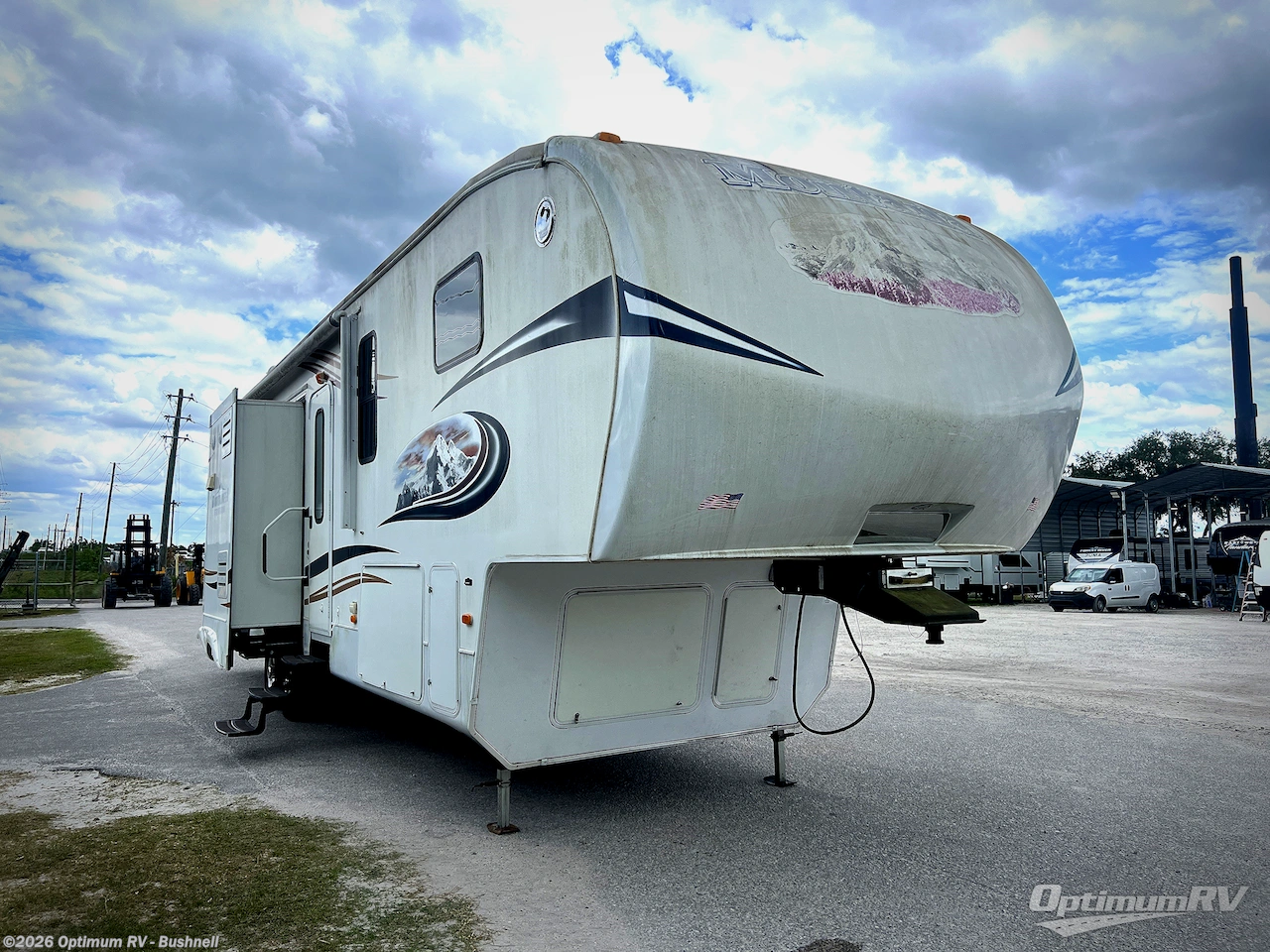 Used 2011 Keystone Mountaineer 346LBQ available in Bushnell, Florida
