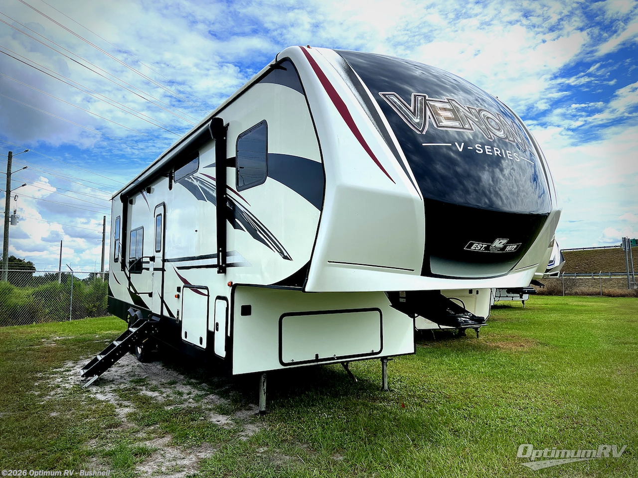 Used 2020 K-Z Venom V-Series V3214DK available in Bushnell, Florida