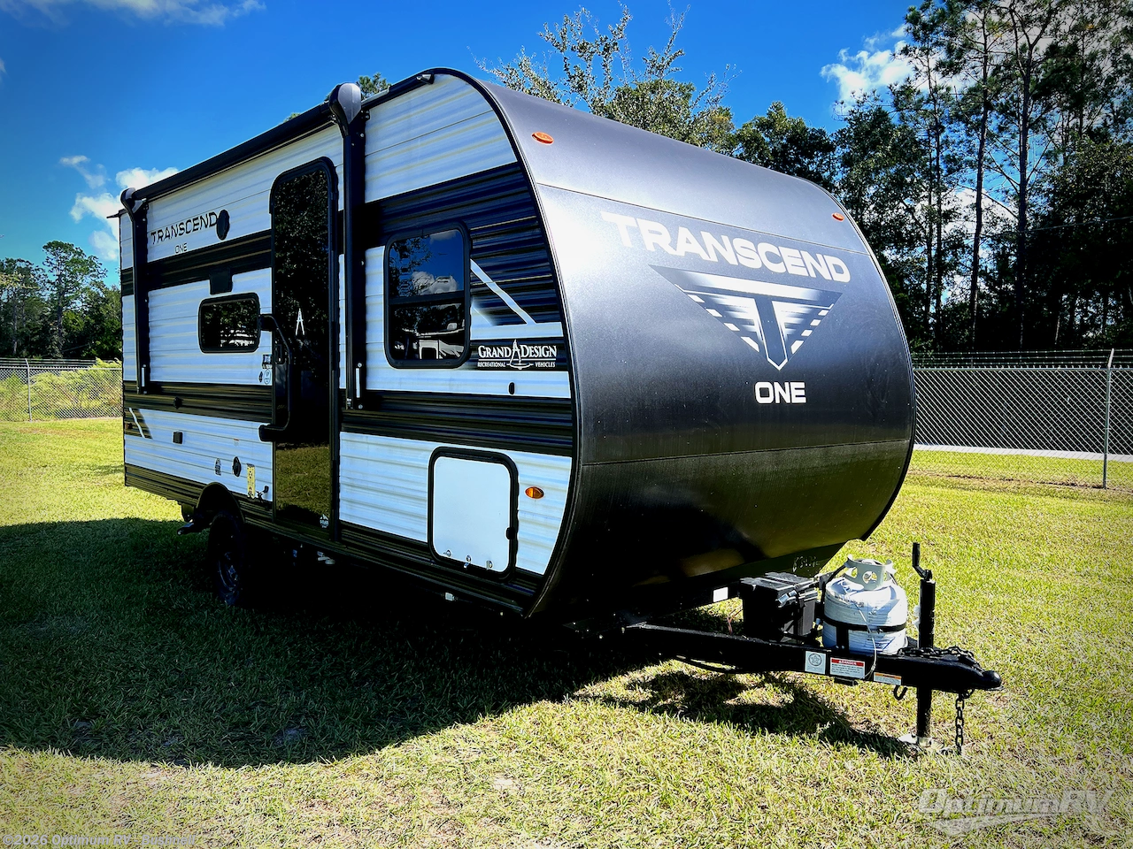 Used 2025 Grand Design Transcend One 151BH available in Bushnell, Florida