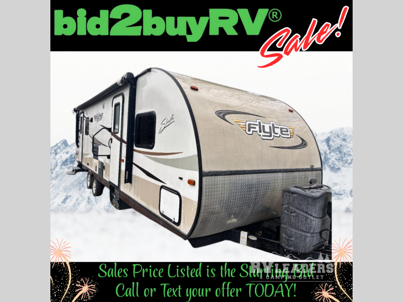 Used 2015 Shasta Flyte 265RL available in Adamsburg, Pennsylvania