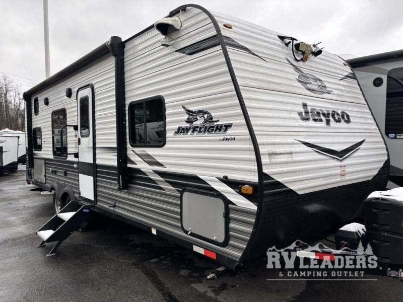 Used 2022 Jayco Jay Flight SLX 8 264BH available in Adamsburg, Pennsylvania