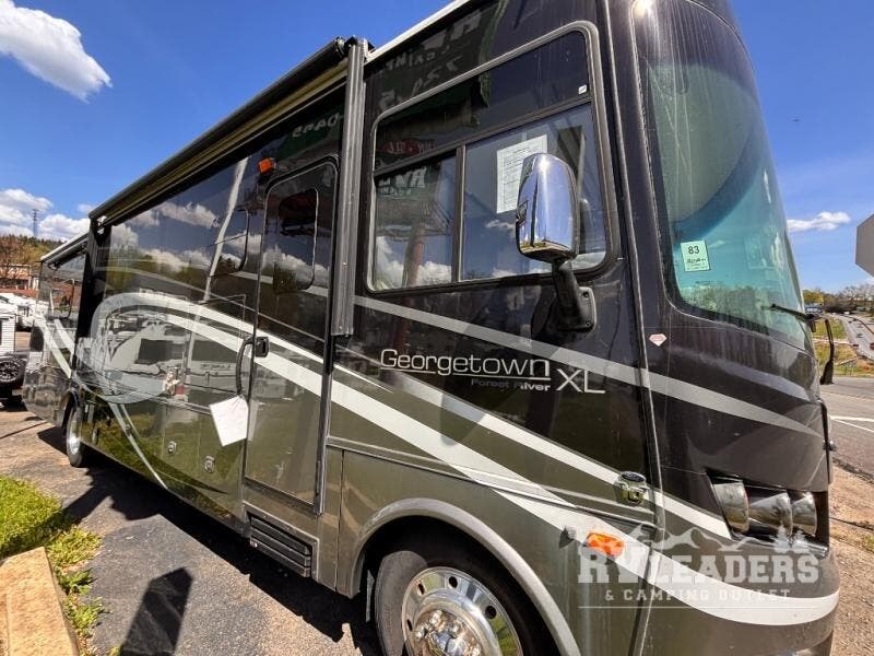 Used 2016 Forest River Georgetown 364TS available in Adamsburg, Pennsylvania