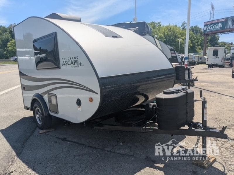 Used 2024 Aliner Ascape Grand  Plus available in Adamsburg, Pennsylvania