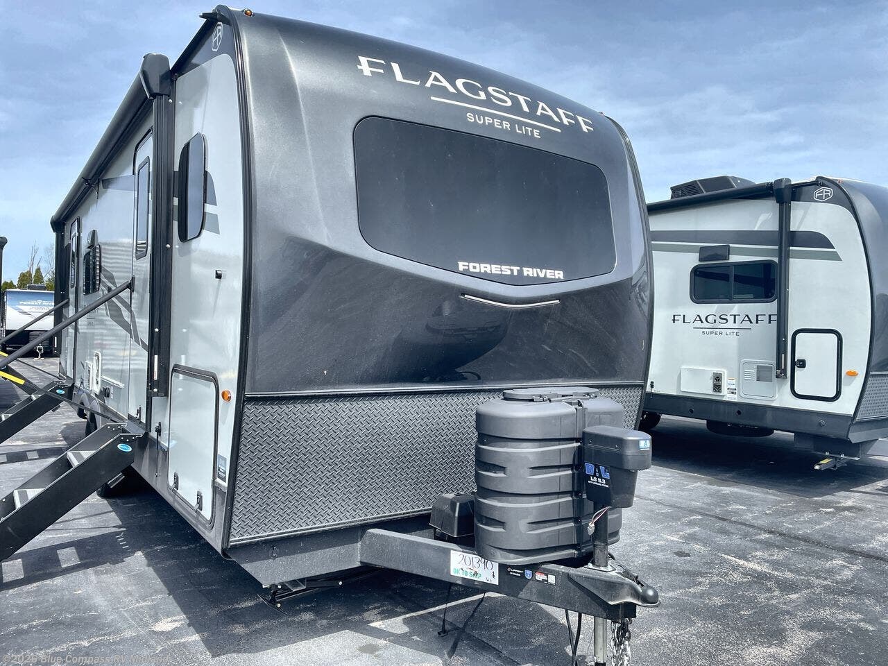 New 2026 Forest River Flagstaff Super Lite 26SRD available in Midland, Michigan