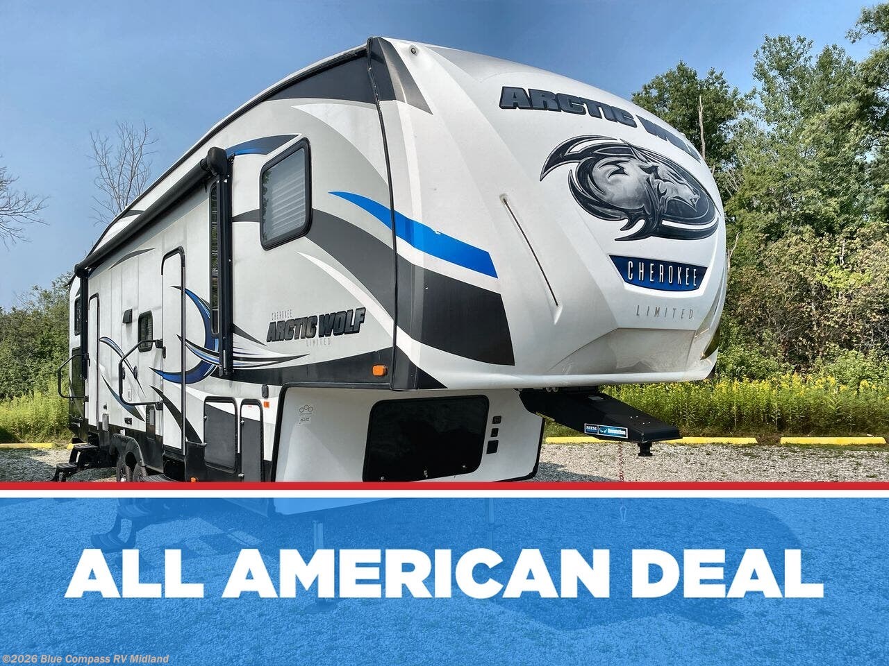 Used 2018 Forest River Cherokee Arctic Wolf 315TBH8 available in Midland, Michigan