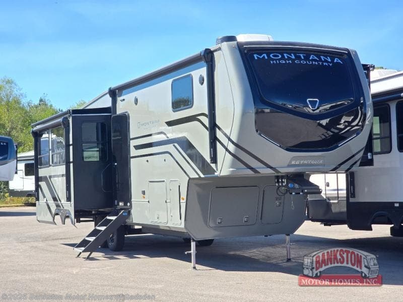 New 2026 Keystone Montana High Country 295RL available in Attalla, Alabama
