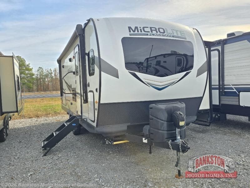 Used 2021 Forest River Flagstaff Micro Lite 25FKS available in Attalla, Alabama